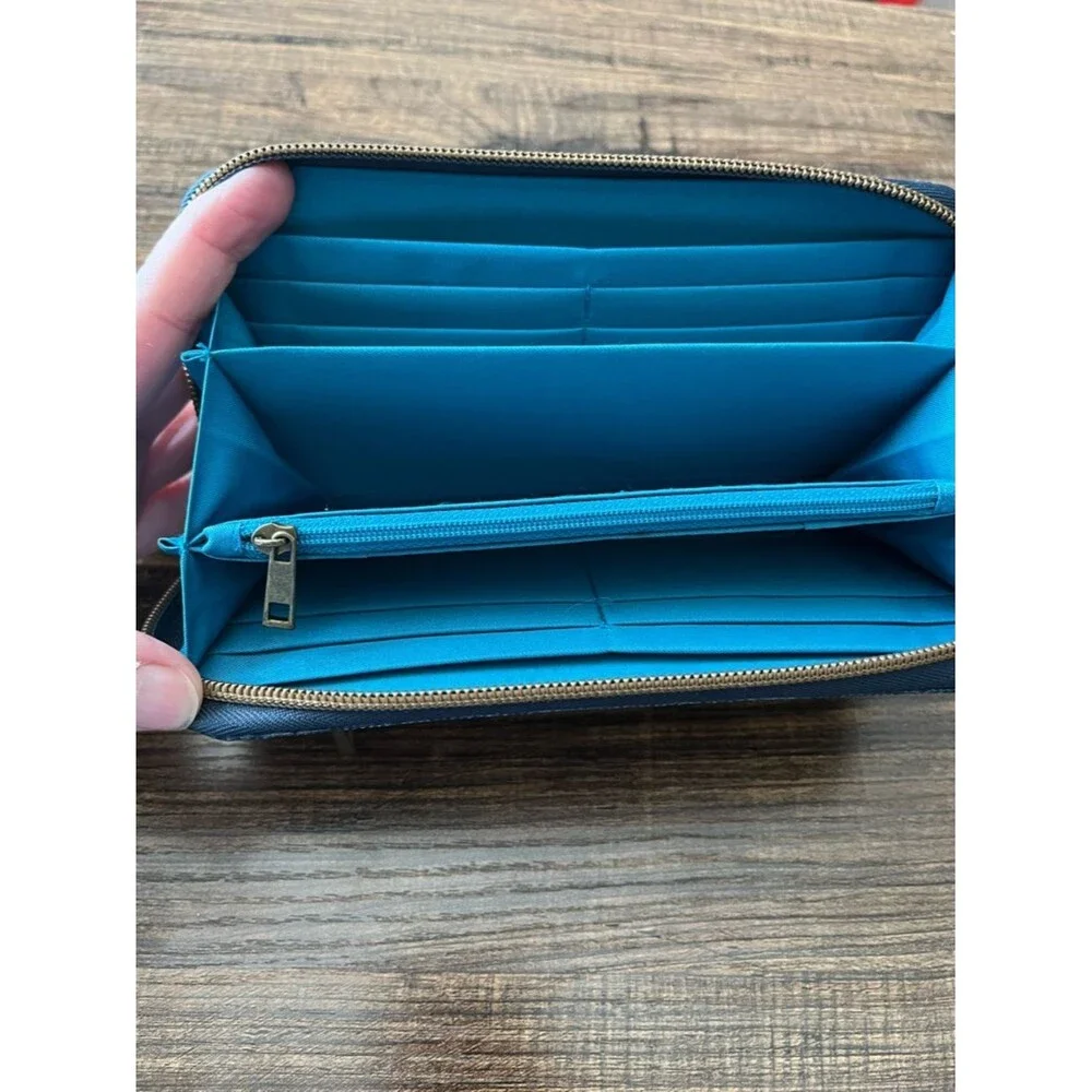 Travelon Navy Floral Safe ID RFID Blocking Zip Around Wallet Wristlet Clutch
